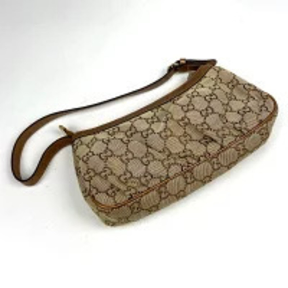 Gucci handbag Lovely GG accessory Heart brown Clutch canvas Brown